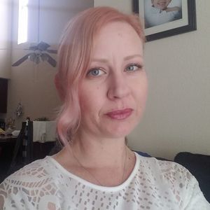 Meet your Posher, Wendy mae